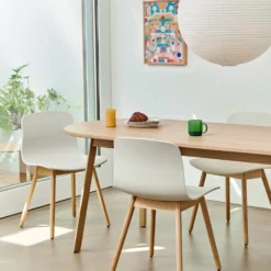 About a Chair aac12 ek