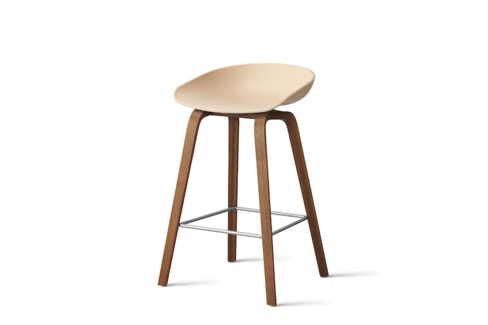 About A Chair aac22 valnöt