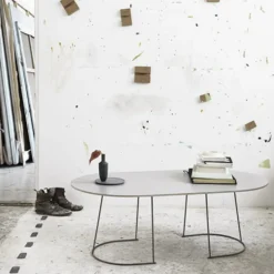 Airy coffee table large