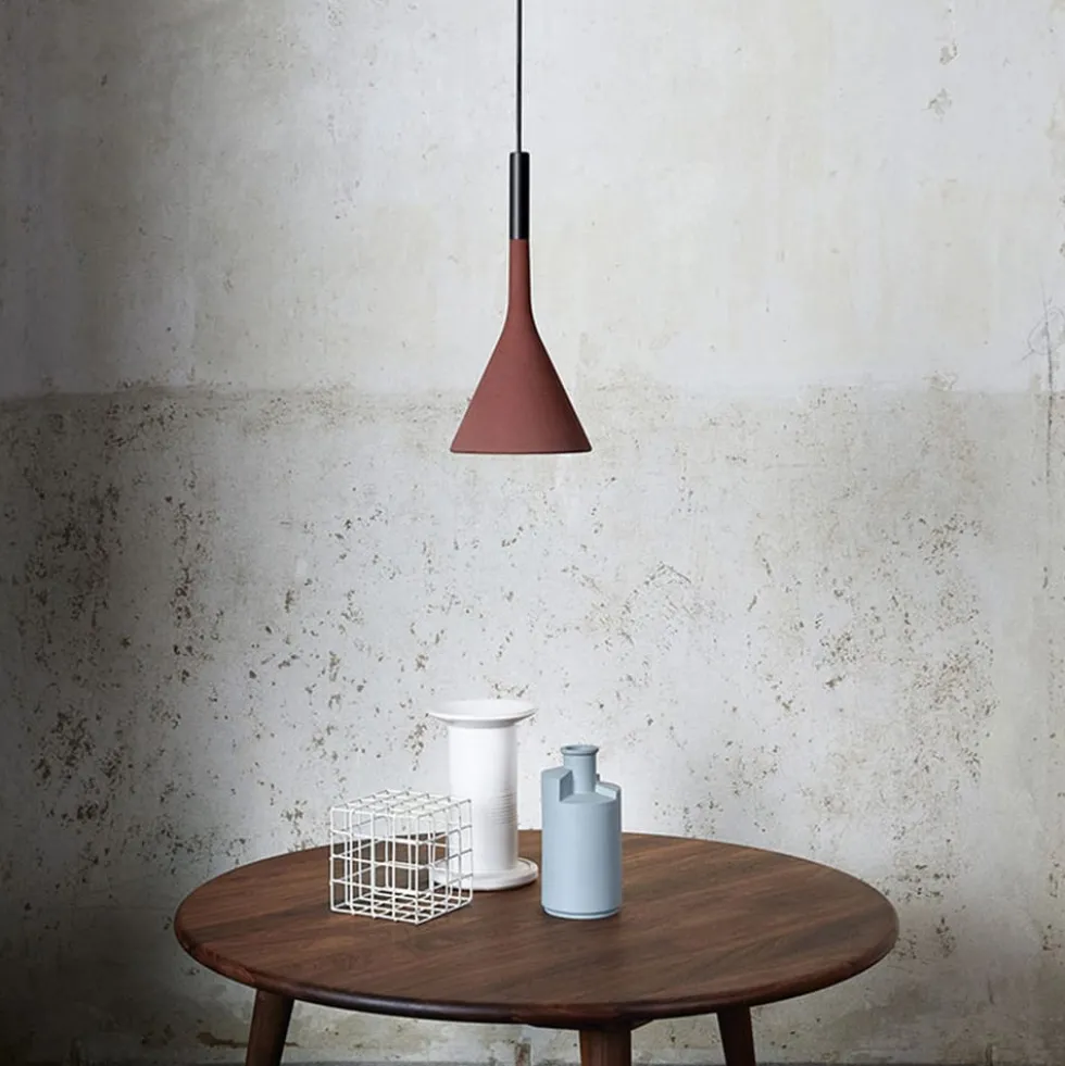 Aplomb Mini taklampa