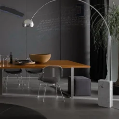 Arco golvlampa