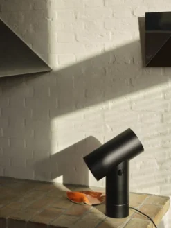 Beam bordslampa