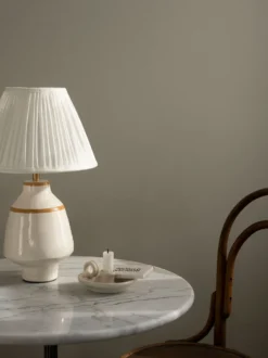 Becky Table – Bordslampa White/Mustard