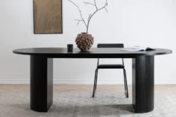 Bianca Ovalt matbord 200 x 90