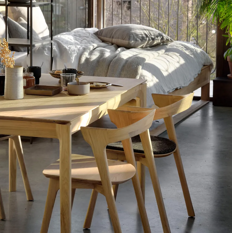 Bok Dining table 140