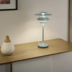 Bordslampa Picasso höjd 45,7cm mattvit