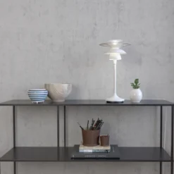 Bordslampa Picasso höjd 45,7cm mattvit