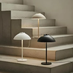 Bordslampa Vali Medium