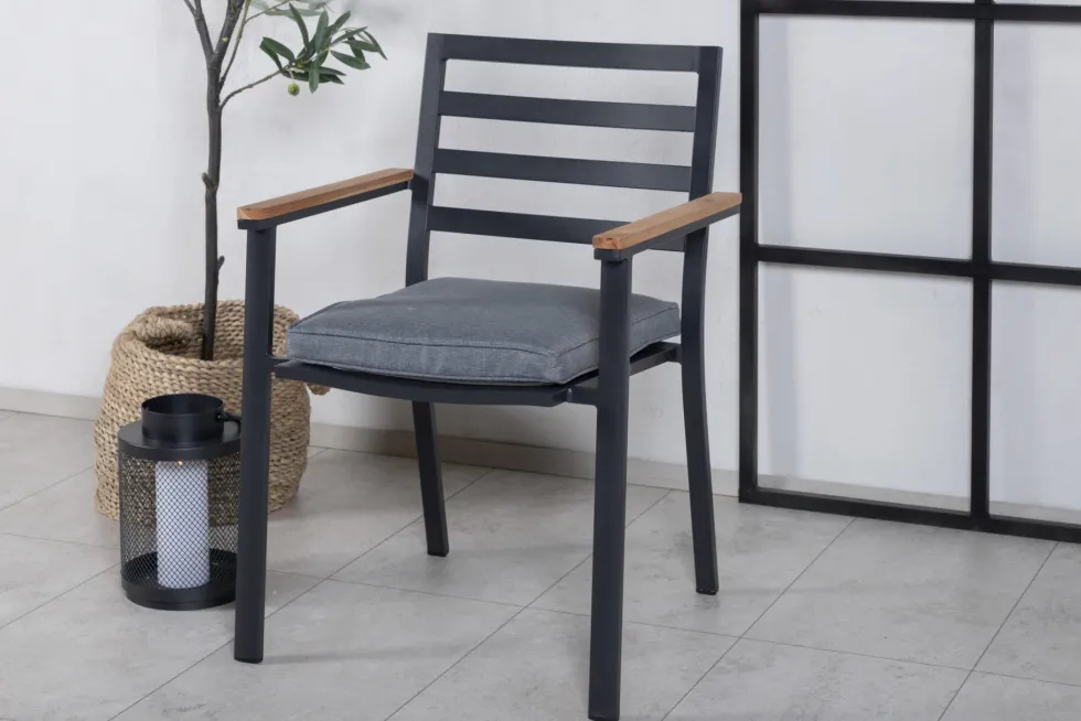Brasilia Matstolar Black