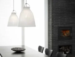 Caravaggio opal pendel