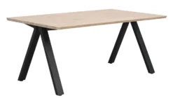 Carradale matbord 170 V-ben svart metall