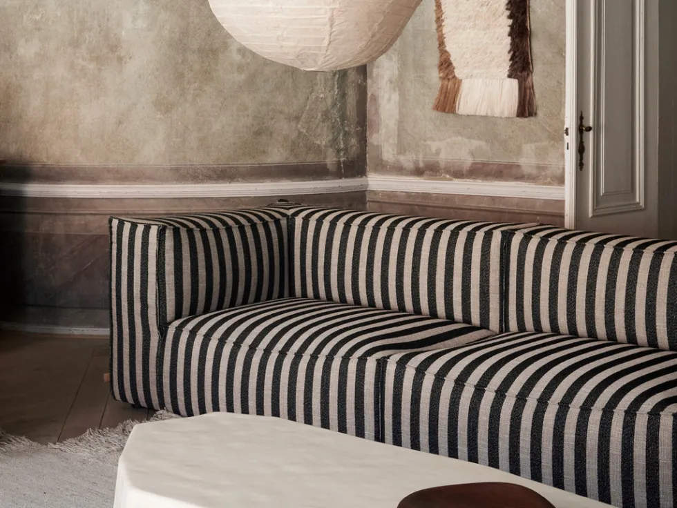 Catena Armstöd R L401 Louisiana – Sand/Svart Soffa