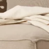 Catena Armstöd R L401 Rich Linen – Natural Soffa