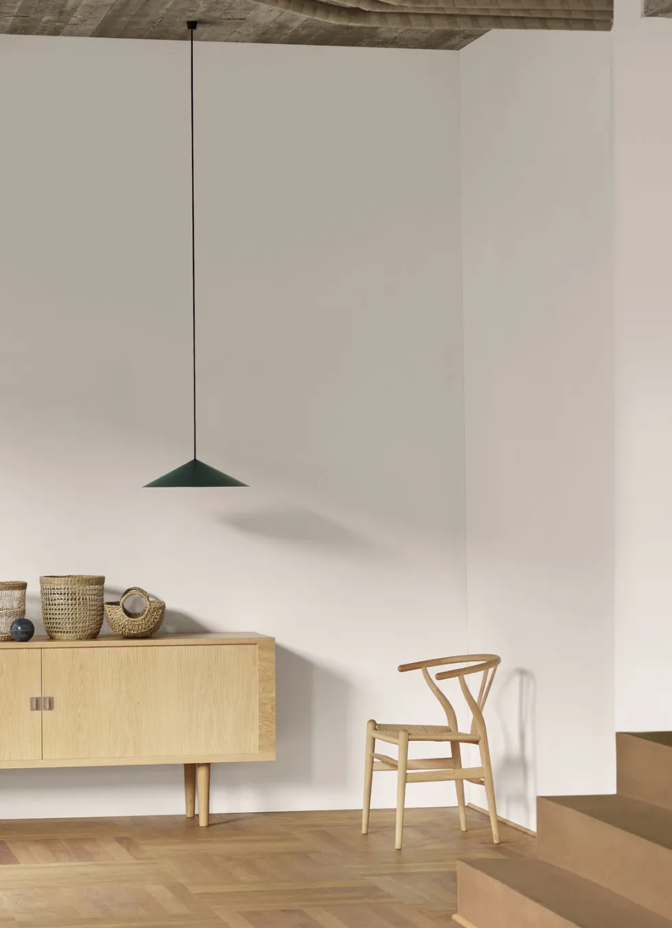 CH825 Credenza sideboard