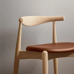 CH20 Elbow chair stol vitoljad ek
