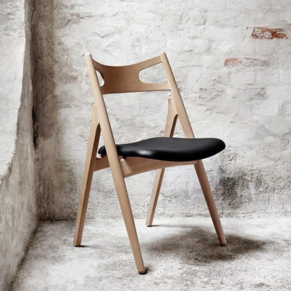CH29 Sawbuck chair stol oljad bok