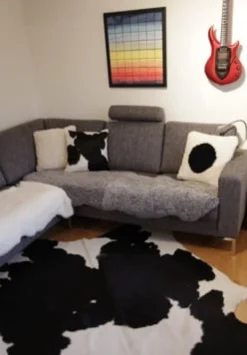 Clara Kohud svart