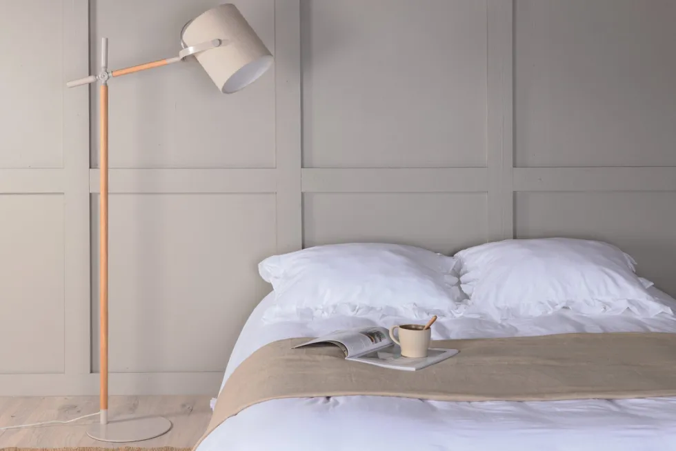 Dennis Golvlampor Beige