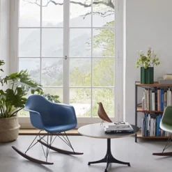 Eames RAR Rocking chair gungstol deep black