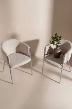 Evelina Matstolar White