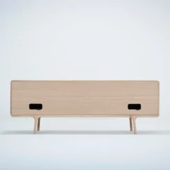 Fawn sideboard 180