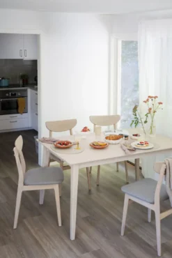 Filippa matbord 140