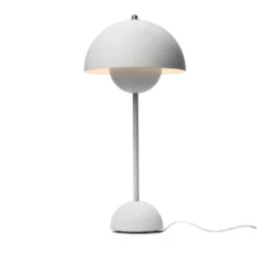 Flowerpot VP3 bordslampa