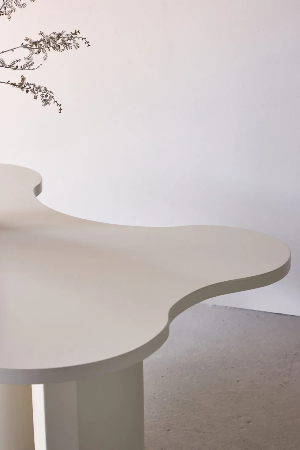 Flow Soffbord 120 x 80 Beige