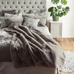 Fluffy pillow
