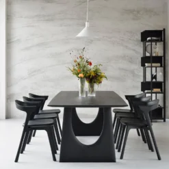 Geometric dining table black