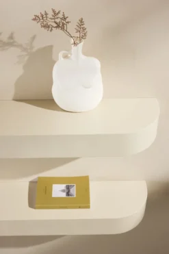Glow Hyllor Beige