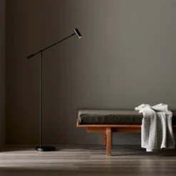 Golvlampa Cato dimbar
