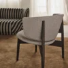 Herman Lounge Wo Boucle – Mörkbetsad bok/sand Stol