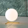 IC T3 bordslampa Brass