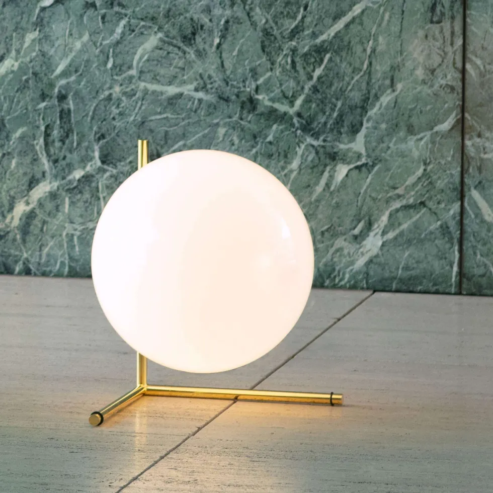 IC T3 bordslampa Brass
