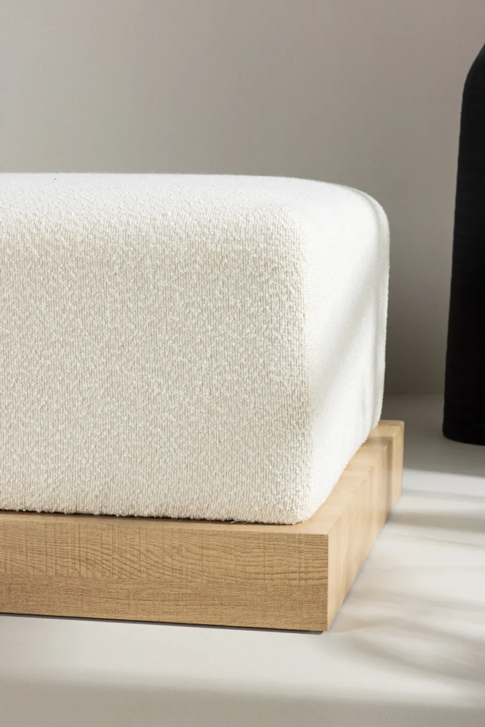 Ivy Ottoman 70 x 45 x 100 White