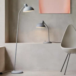 Kaiser Idell 6556-T bordslampa