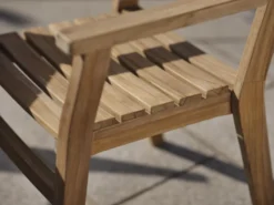 Keros karmstol teak karmstol