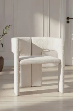 Kristin Matstolar White