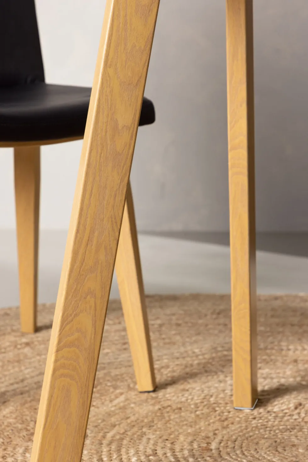 Leonora Runda Matbord ⌀65 White