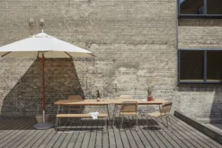 Lilium loungetable