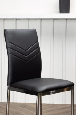 Lily Matstolar Black