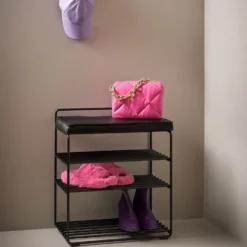 Lower East Seat