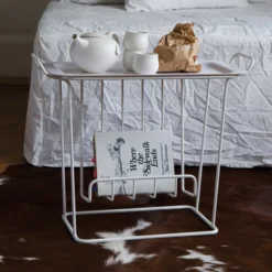 Minnie Mae Paper tidningsställ