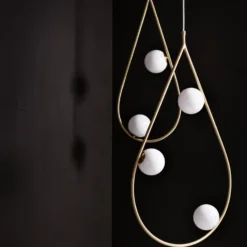 Mobil 12 wall vägglampa
