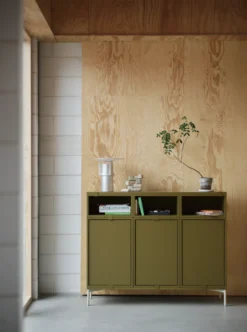 Muuto Stacked Podium med Tube Base