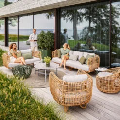 Nest loungefåtölj