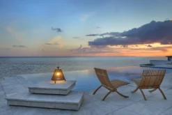 Nozib lounge chair