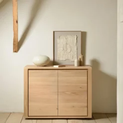 Oak Shadow sideboard