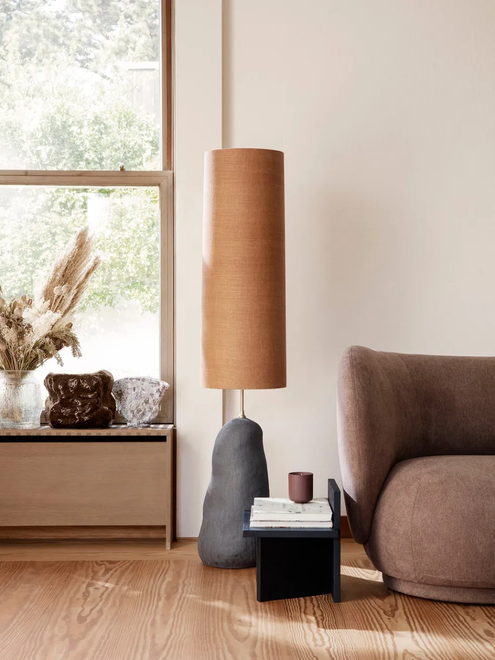 Oblique Pall – Svartbetsad ask